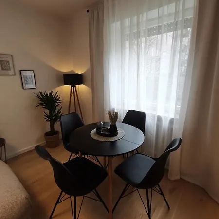 So Maison Petite Augusta